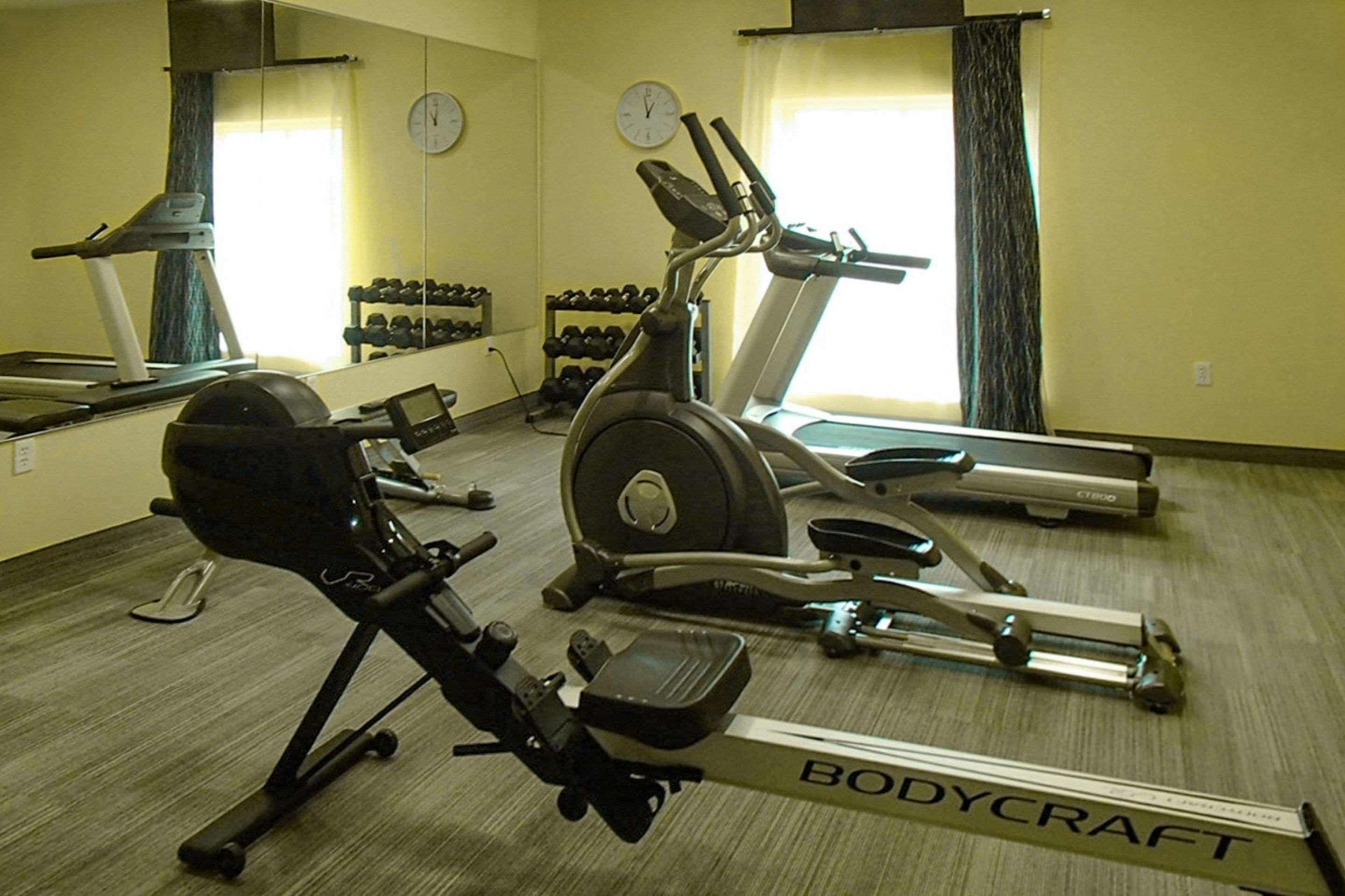 Garland Hotel, Ascend Hotel Collection New Concord エクステリア 写真